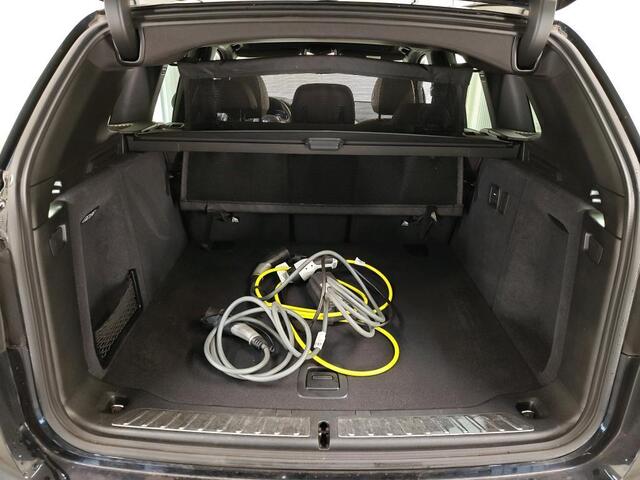 BMW X3 iX3 Executive 80 kWh NL-AUTO SHADOW LINE | PANODAK | LEDER
