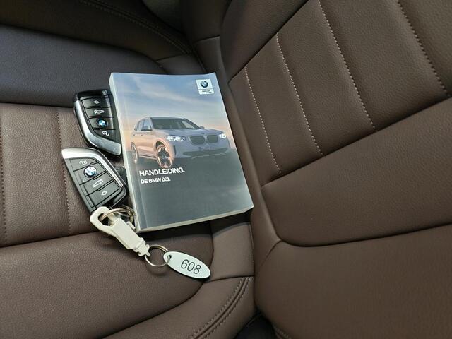 BMW X3 iX3 Executive 80 kWh NL-AUTO SHADOW LINE | PANODAK | LEDER