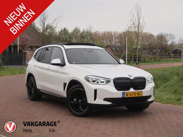 BMW X3 iX3 High Executive 80 kWh | Panoramadak | Trekhaak | Head-Up Display | 360 Camera | Harman Kardon | Sfeerverlichting |