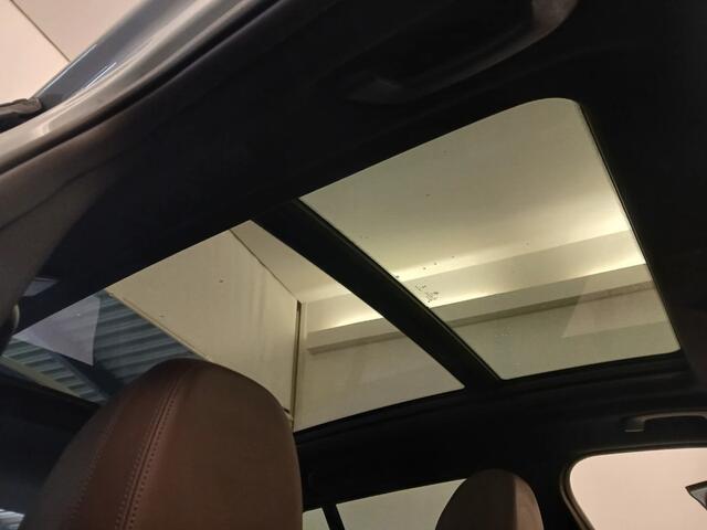 BMW X3 xDrive30e M-Sport | 21" | Panorama | Trekhaak | Harman Kardon