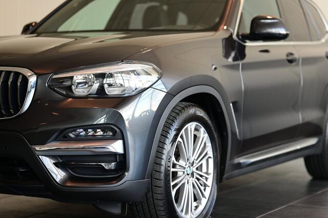 BMW X3 sDrive20i Launch Trekhaak, Panorama