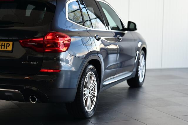 BMW X3 sDrive20i Launch Trekhaak, Panorama