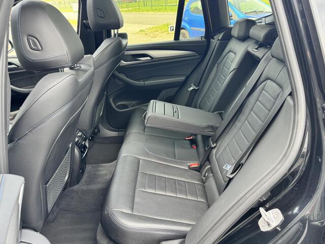 BMW X3 xDrive30i High Executive 252 PK | M sport | Pano | 20 inch | Head up