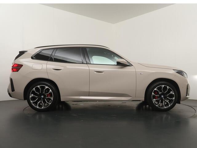 BMW X3 30e xDrive | M Sport Pro | Professional Pack | Comfort Pack | Trekhaak |