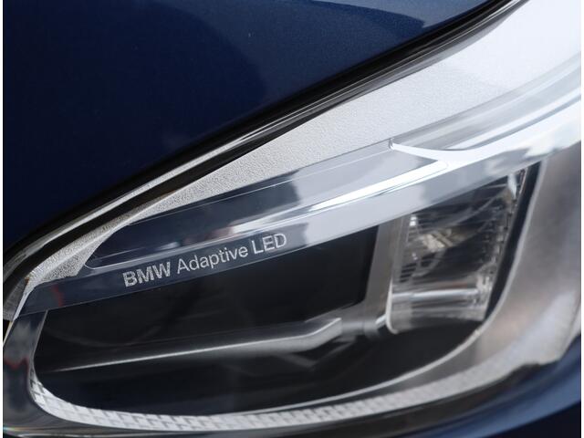 BMW X3 xDrive30e M-sport | Pano | Trekhaak | 360 Camera | Head-up | Leder |