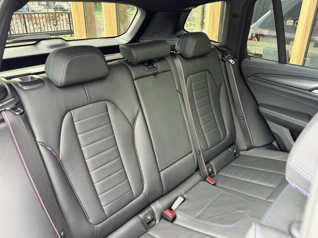BMW X3 xDrive30e High Executive |M SPORT |PANO | 360 Camera | MEMORY