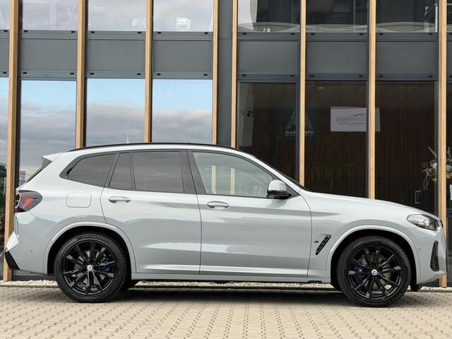 BMW X3 xDrive30e High Executive |M SPORT |PANO | 360 Camera | MEMORY