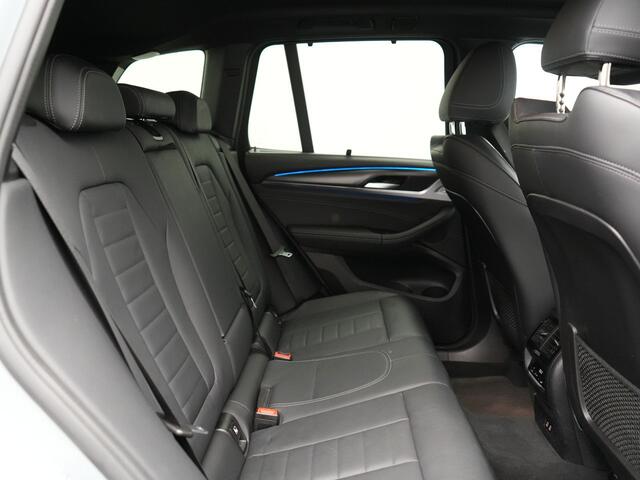 BMW X3 xDrive30e M Sport PHEV 293pk Dealer O.H. | Head Up | Laser LED | 360 Camera | Lederen Sportstoelen Verwarmd | Keyless | Blis | Apple Carplay | Hifi Audio | Sfeerverlichting | Navigatie | DAB | Cruise Control | 20"L.M | Plug In Hybrid |