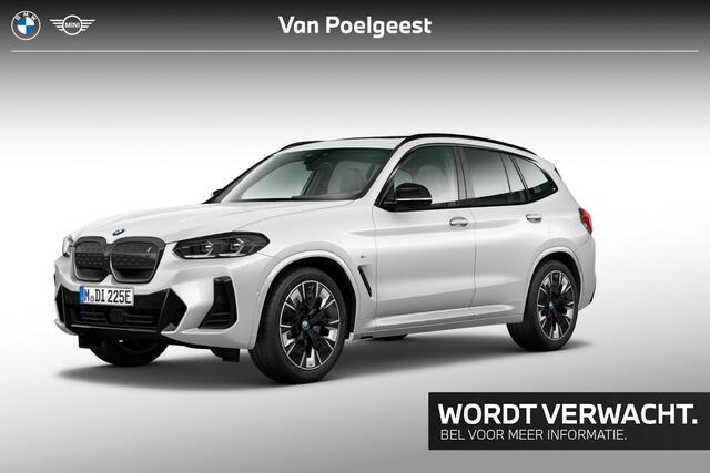 BMW X3 iX3 High Executive | M-Sport | Comfort Access | Head-Up Display | Harman/Kardon | Stoelverwarming | Trekhaak | Driving Assistant Professional | Parking Assistant Plus