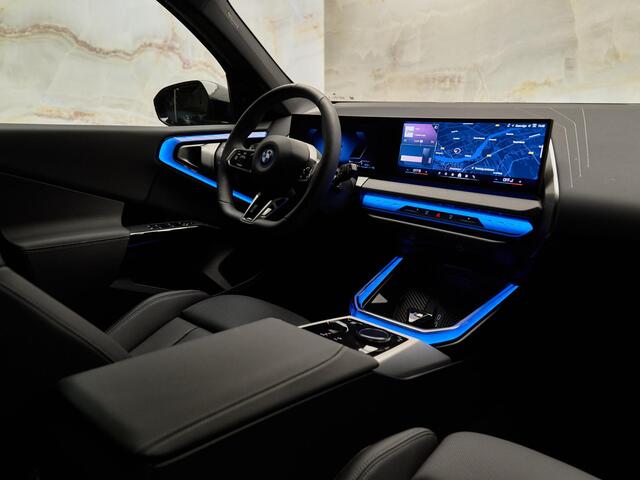 BMW X3 30e xDrive M Sport Pro, pano, 21", tr.haak, H/K, HUD, 360° camera, keyless, shadow line