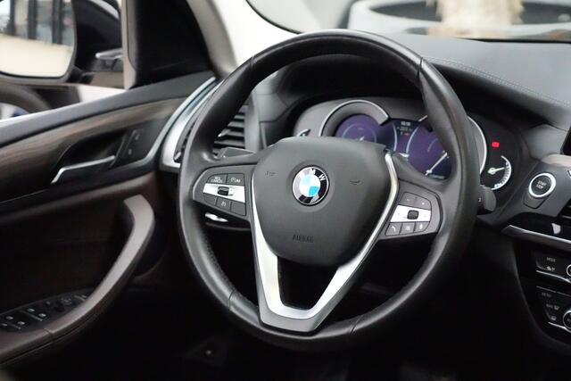 BMW X3 xDrive30e High Executive Luxury 292pk Panoramadak/Navigatie/360Camera