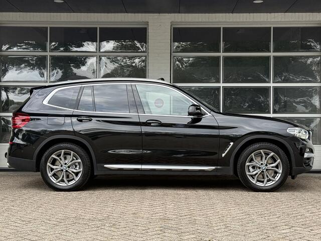 BMW X3 xDrive20i X LINE | PANORMA | HARMAN KARDON | SPORTSTOELEN | CAMERA | LEDER |