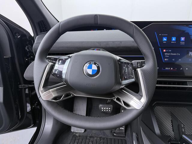 BMW X3 iX3 50 xDrive 113 kWh | M-Sport Pro | Highway Assistant | 3D Head-Up | Trekhaak | Panoramadak |