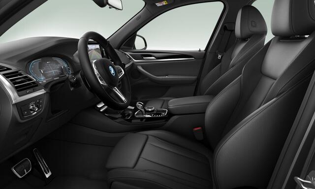 BMW X3 xDrive30e M-Sport - Pano - Trekhaak - Memoryzetel - Head-Up