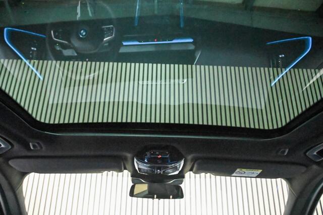 BMW X3 30 e xDrive M Sport Pro | PANO | HUD | ACC | STOELVERWARMING | S