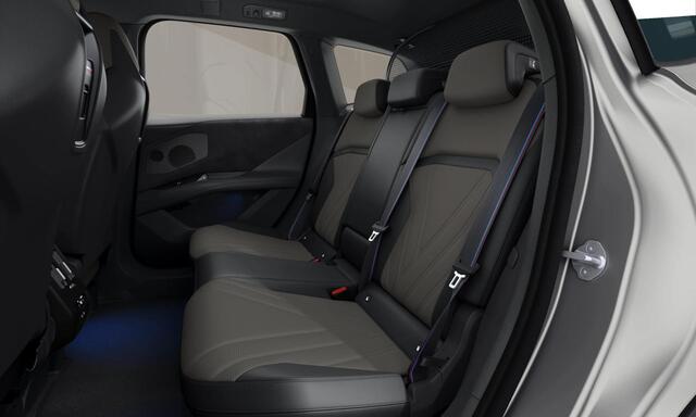 BMW X3 iX3 50 xDrive 113 kWh M Sport Pro | Pano | Autopilot | Trekhaak