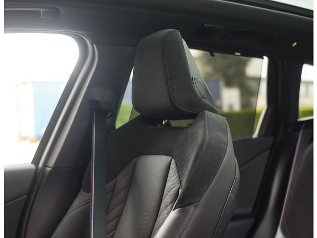 BMW X3 30e xDrive | Pano - Trekhaak - Harman/Kardon