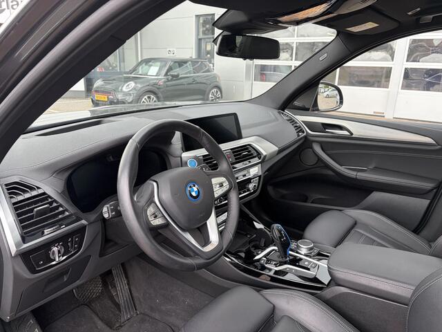 BMW X3 iX3 High Executive 80 kWh 285 Pk | Nieuw binnen, meer foto's volgen nog! | Panoramadak | Trekhaak | Sportstoelen | Keyless | Stoelverwarming | 360 graden camera | Harman/kardon | Head up Display