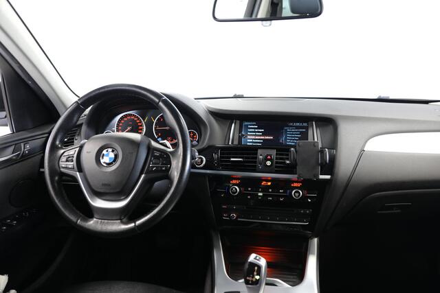 BMW X3 xDrive20d Luxury Line AT | Memory Seats | Trekhaak