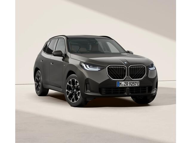 BMW X3 30e xDrive - M-Sport - Pano - Trekhaak - ACC - Head-up