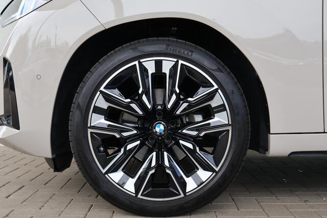 BMW X3 20 xDrive | M Sport | Trekhaak | Panoramadak | Harman Kardon