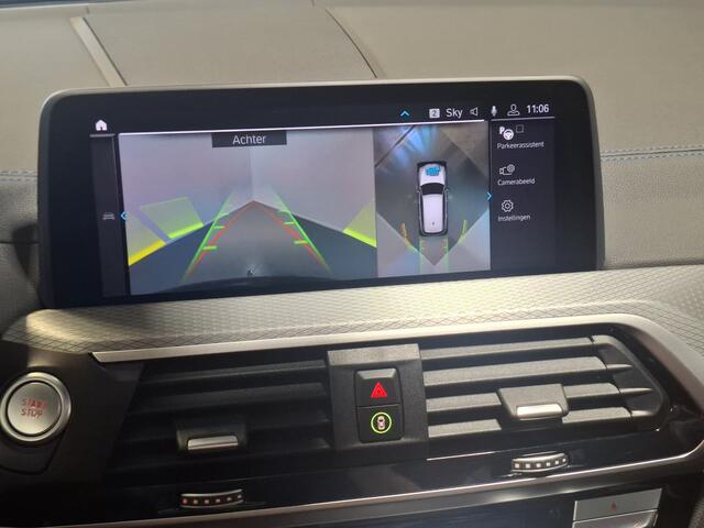 BMW X3 xDrive30e High Executive | SoH 93.3% | M-sport | Navigatie/Apple Carplay | LM Velgen 18" | Voorstoelen Verwarmd | Lederen Bekleding | Cruise Control | Elektrisch Glazen Panoramadak | Active Guard | Airco |