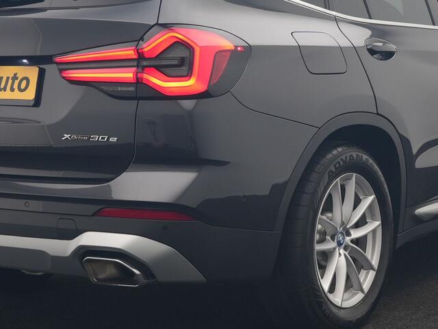 BMW X3 xDrive30e High Executive SOH 92.3% 293pk Dealer O.H | Trekhaak Af Fabriek | Panodak | Head Up | 360 Camera | Laser LED | Hifi Audio | Lederen Sportstoelen Memory & Ventilatie | Keyless | Apple Carplay | Stuur & Stoelen Verwarmd | Cruise Control | Navigati