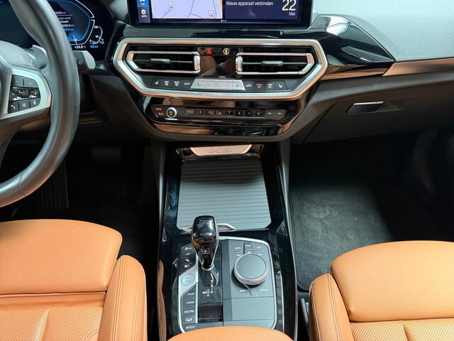 BMW X3 xDrive30e High Executive I Panoramadak I 360 Camera I Memory I HUD I Elek. Stoelen