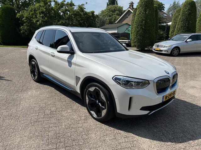 BMW X3 iX3 High Executive 80 kWh,Panoramadak,trekhaak