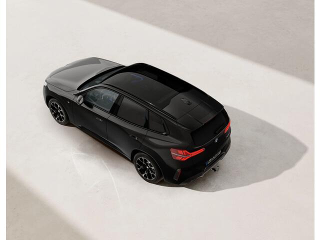 BMW X3 30e xDrive - M-Sport - Pano - Trekhaak - ACC - Head-up