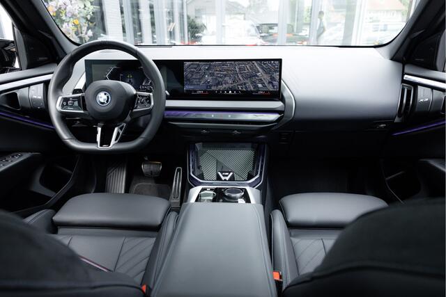 BMW X3 30e xDrive M-Competition Pano - Sportuitlaat - Trekhaak - Harman Kardon