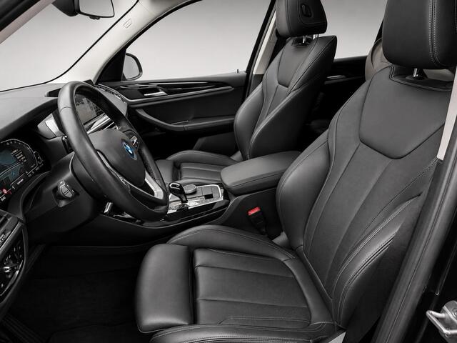BMW X3 xDrive30e High Executive| Carplay|CruiseControl|Navi|Stoelverwarming|Camera|