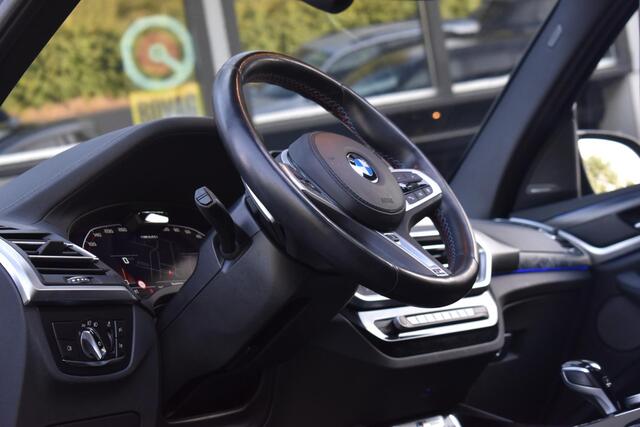 BMW X3 M40i xDrive High Executive Pano HUD Lane Camera Keyless HK