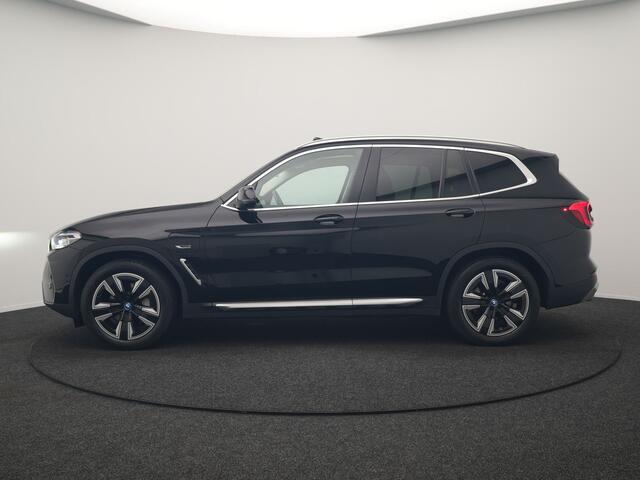 BMW X3 xDrive30e High Executive FACELIFT PHEV 293pk Dealer O.H. | Panodak | Camera | Lederen Sportstoelen Verwarmd | Apple Carplay | Park Assist | Navigatie | DAB | Cruise Control | 19"L.M | Plug In Hybrid |