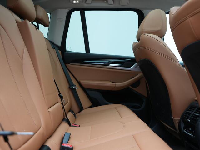 BMW X3 xDrive30e High Executive FACELIFT PHEV 293pk Dealer O.H. | Panodak | Camera | Lederen Sportstoelen Verwarmd | Apple Carplay | Park Assist | Navigatie | DAB | Cruise Control | 19"L.M | Plug In Hybrid |