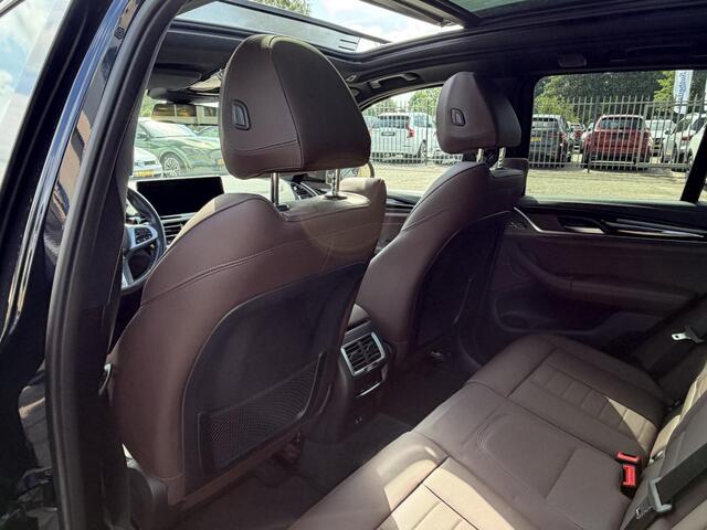 BMW X3 iX3 High Executive 80 kWh | M Sport | Panoramadak | Trekhaak wegklapbaar | Harman/kardon | Keyless entry | Sportstoelen | Stoelverwarming | 360 graden camera | Head Up Display