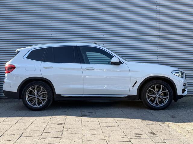 BMW X3 xDrive20i High Executive | Schuifdak | Trekhaak | Sportstoelen | Set. gebr. winterbanden |