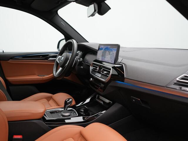 BMW X3 xDrive30e High Executive PHEV 293pk Dealer O.H. | Trekhaak Af Fabriek | Panodak | Head Up | 360 Camera | Laser LED | Lederen Sportstoelen Memory & Verwarmd | Sfeerverlichting | Apple Carplay | Blis | Keyless | Navigatie | DAB | Plug In Hybrid |
