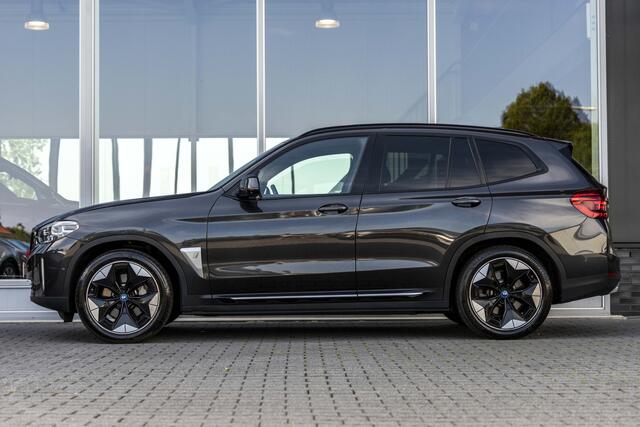 BMW X3 iX3 High Executive 80 kWh | Pano | 360° Camera | HUD