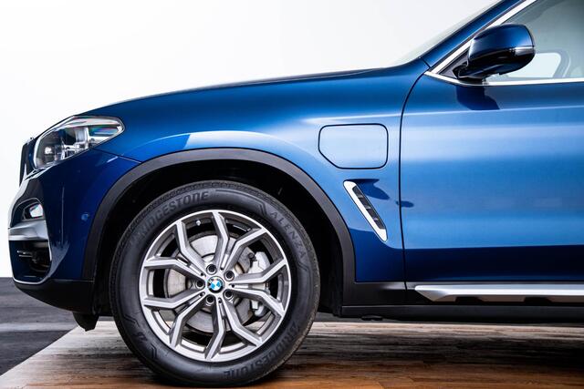 BMW X3 xDrive30e xLine - Trekhaak - Leder - Dynamic Damper Control - Comfort Access - Parking Assistant - Driving Assistant - Elektrisch verstelbare voorstoelen - Stuurwielrand verwarmd