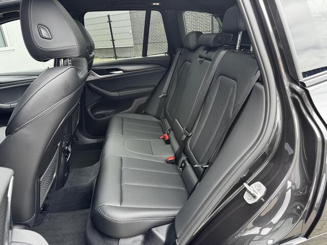 BMW X3 xDrive30e High Executive 292 PK | M Sport | Panoramadak | Laserlicht | Head-Up Display | Trekhaak