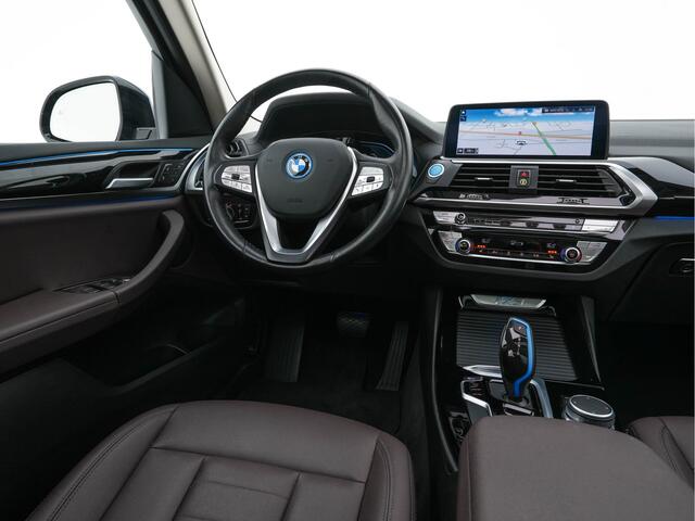 BMW X3 iX3 Executive 80 kWh [3-Fase-11kW ] {SoH-98%} (INCL-BTW) Aut. *PANO | LEATHER | ADAPTIVE-CRUISE | FULL-LED | MEMORY-PACK | BLIND-SPOT | DIGI-COCKPIT | HEATED-COMFORTSEATS | KEYLESS | CAMERA | DAB+ | 19''ALU*