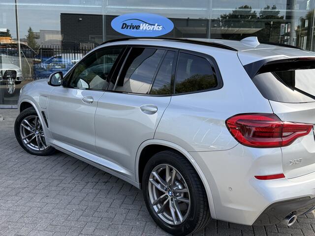 BMW X3 xDrive30e | M-sport | H&K | Live Cockpit | M -Aero | Wireless | LED | Interesse, Proefrit? Bel of app met: 06-24282842 / 06-42130156