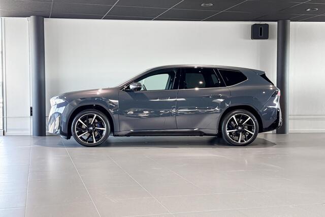 BMW X3 iX3 50 xDrive 113 kWh | M Sport | Glazen Panoramadak | Stoelverwarming | Head-Up Display | Trekhaak |