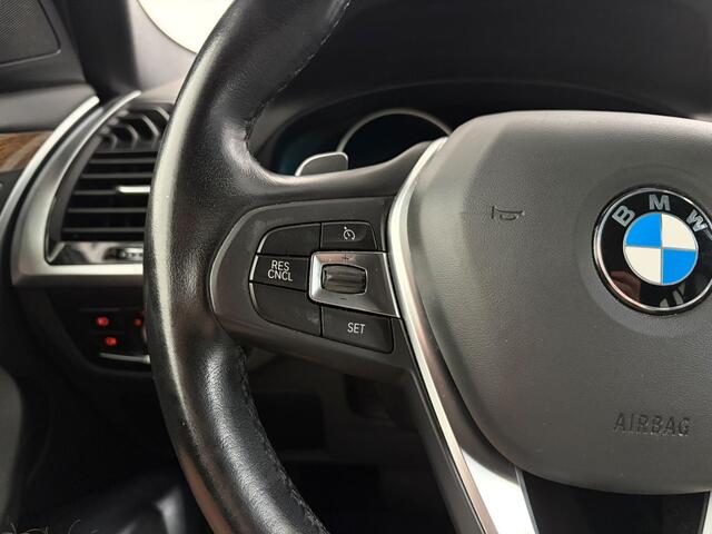 BMW X3 xDrive30i High Executive. Pano. memory!