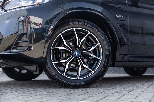 BMW X3 xDrive30e M-Sport Leder / Head-Up / HiFi / Trekhaak / 360 camera