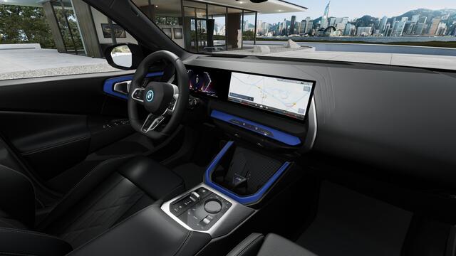 BMW X3 30e xDrive M Sport Automaat / Trekhaak / Panoramadak / Comfort Access / Harman Kardon / Adaptieve LED / Parking Assistant Plus