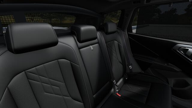 BMW X3 30e xDrive M Sport Automaat / Trekhaak / Panoramadak / Sportstoelen / Comfort Access / Stoelventilatie / Harman Kardon