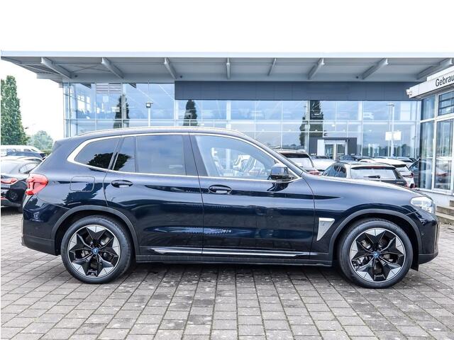 BMW X3 iX3 80 kWh (210kW/286pk) ** LED, LEDER, PANORAMA, MEMORY, H&K SOUND, 20-inch LMV ** 1e EIG - UNFALLFREI ** ** INFORMEER OOK NAAR ONZE AANTREKKELIJKE FINANCIAL-LEASE TARIEVEN **