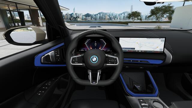 BMW X3 30e xDrive M Sport Automaat / Panoramadak / Trekhaak / Sportstoelen / Parking Assistant Plus / Stoelventilatie / Adaptieve LED / Comfort Access